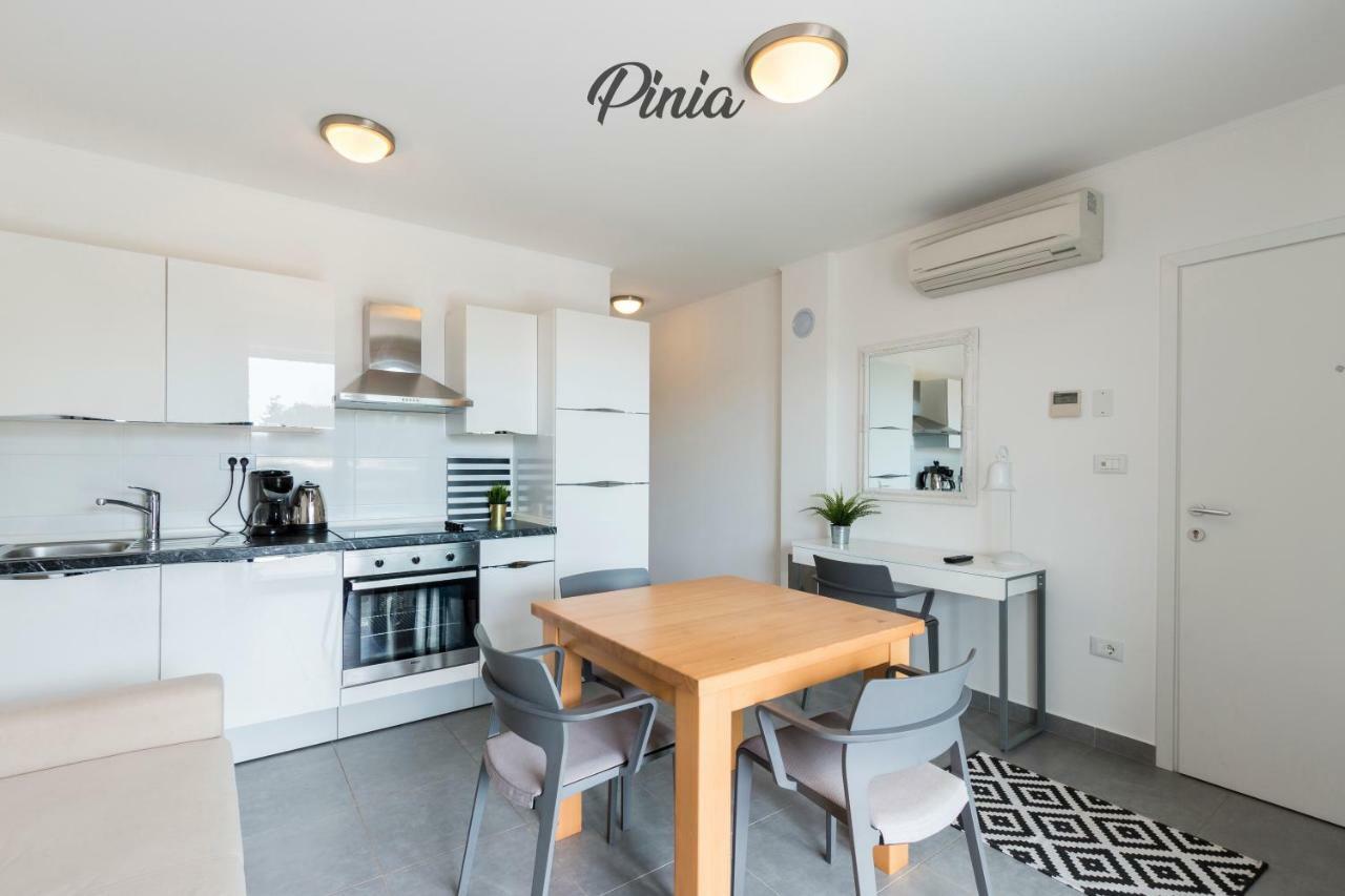 Luxury Apartments Tramontana เมดูลิน ภายนอก รูปภาพ